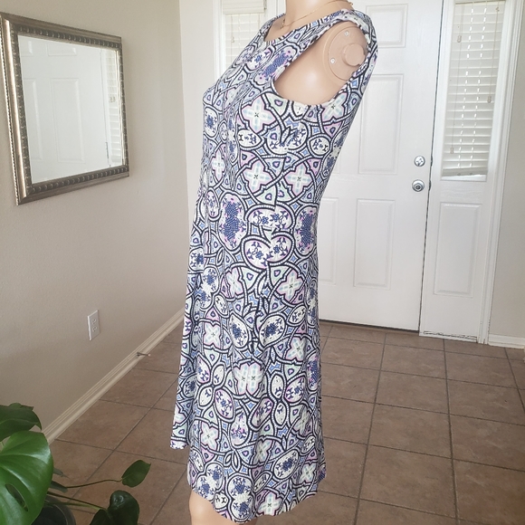 Talbots Sp kaleidoscope pattern soft smooth sleeveless midi fit & flare pockets - Picture 2 of 7